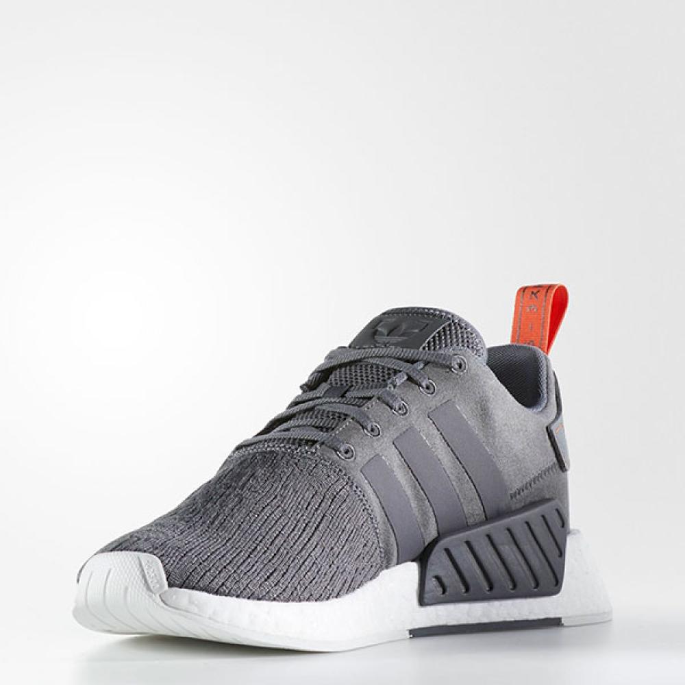 Adidas NMD R2 BY3014 sportsalon .ua